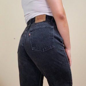 VINTAGE Levi's 521 Tapered Fit Mom High Rise Jeans